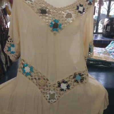 BLUSAS SIN FLECOS 